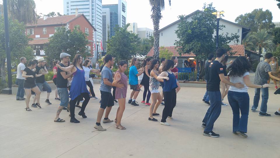 ווסט קואוסט סווינג חינם בתל אביב - Free West Coast Swing In TLV