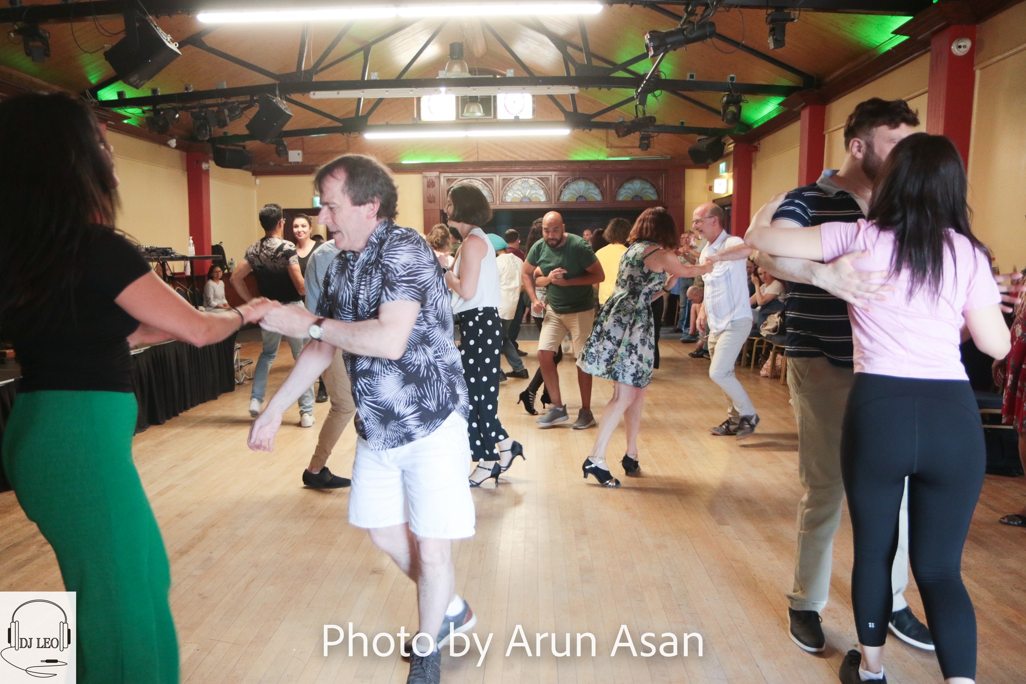 SALSA & BACHATA PRACTICE SUNDAY BANK HOLIDAY.