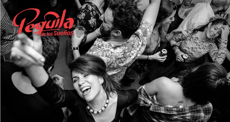 Pequila de los Sueños véspera de feriado