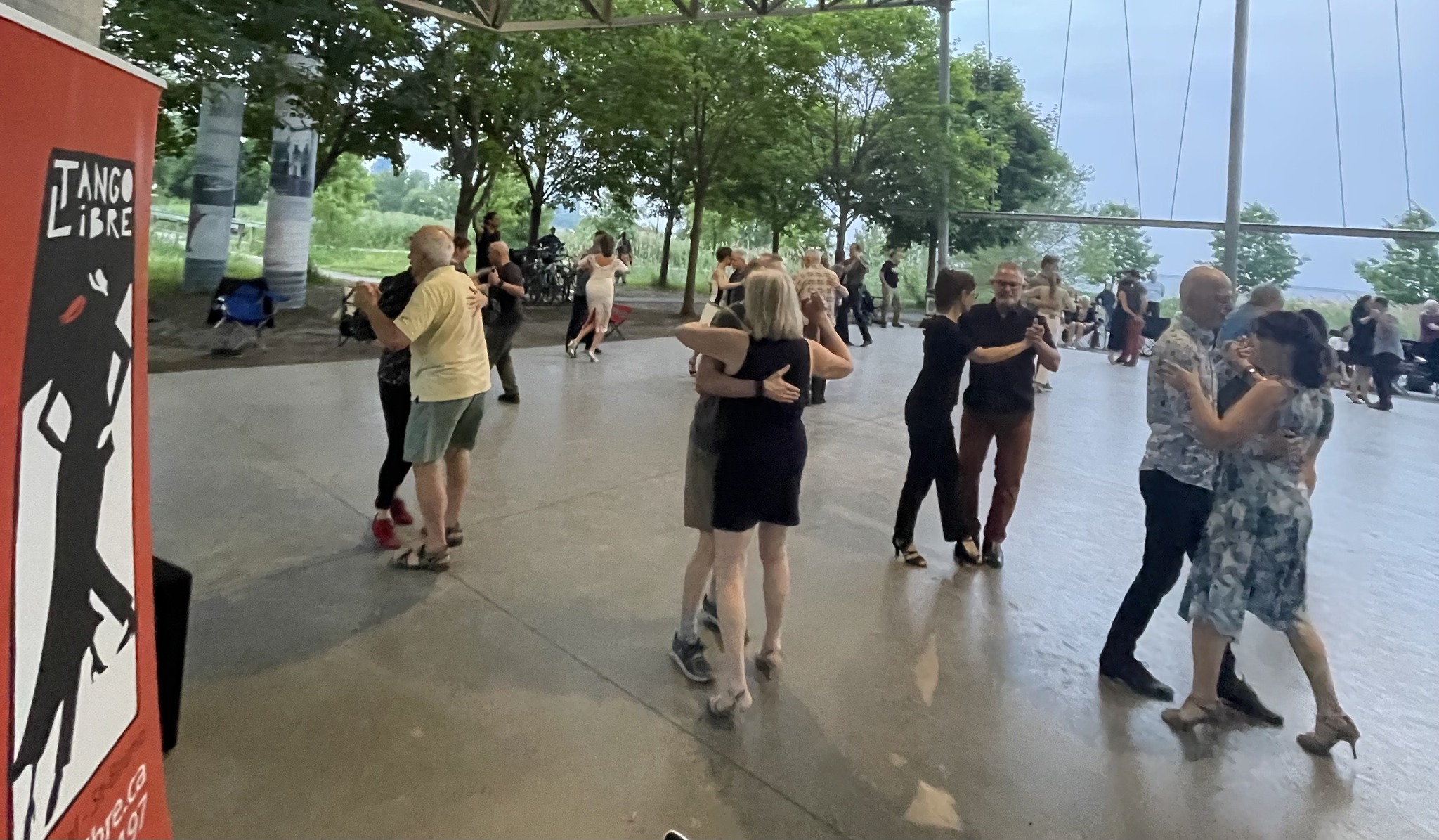 Tango au clair de lune aux Serres municipales de Verdun