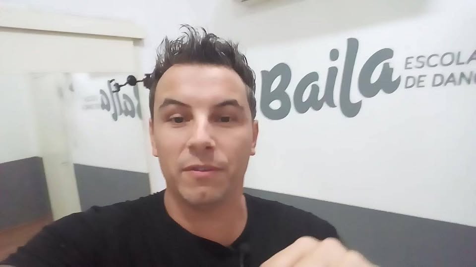 Turma Nova de Salsa e Bachata com Marcelo e Patrícia