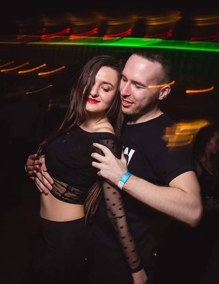Kizomba Urban Kiz pamokos Saltare šokių akademijoje