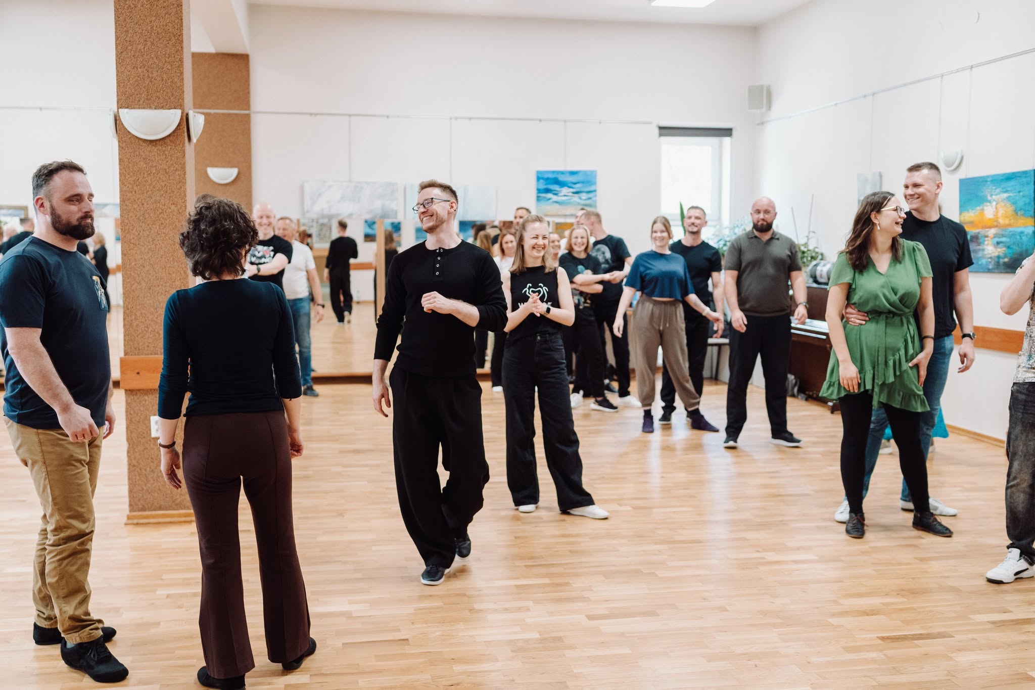 West Coast Swing Essence: Elastyczne Connection & Bluesowy Flow Paulina Górka i Rafał Grzelak