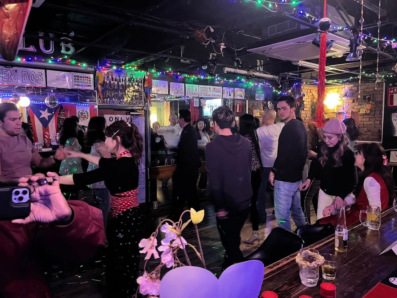 **🎉 ラテンパーティー! **