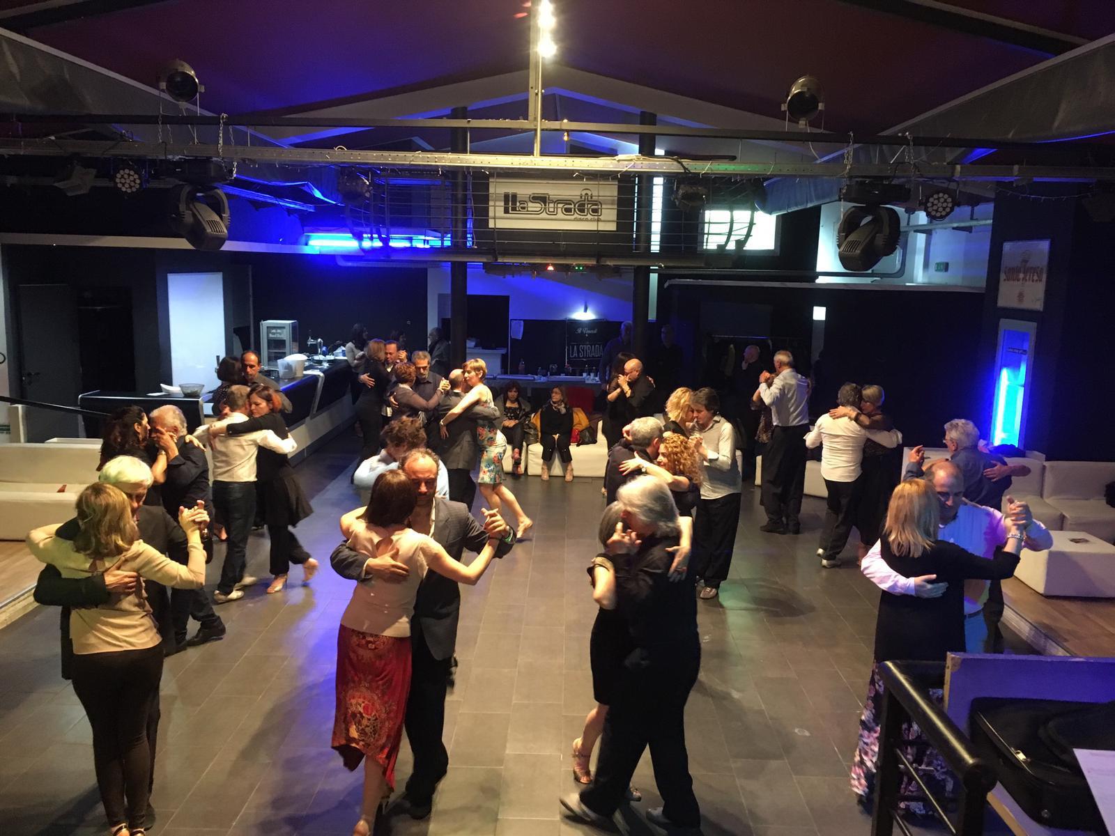 Griseta, La Milonga de La Calle