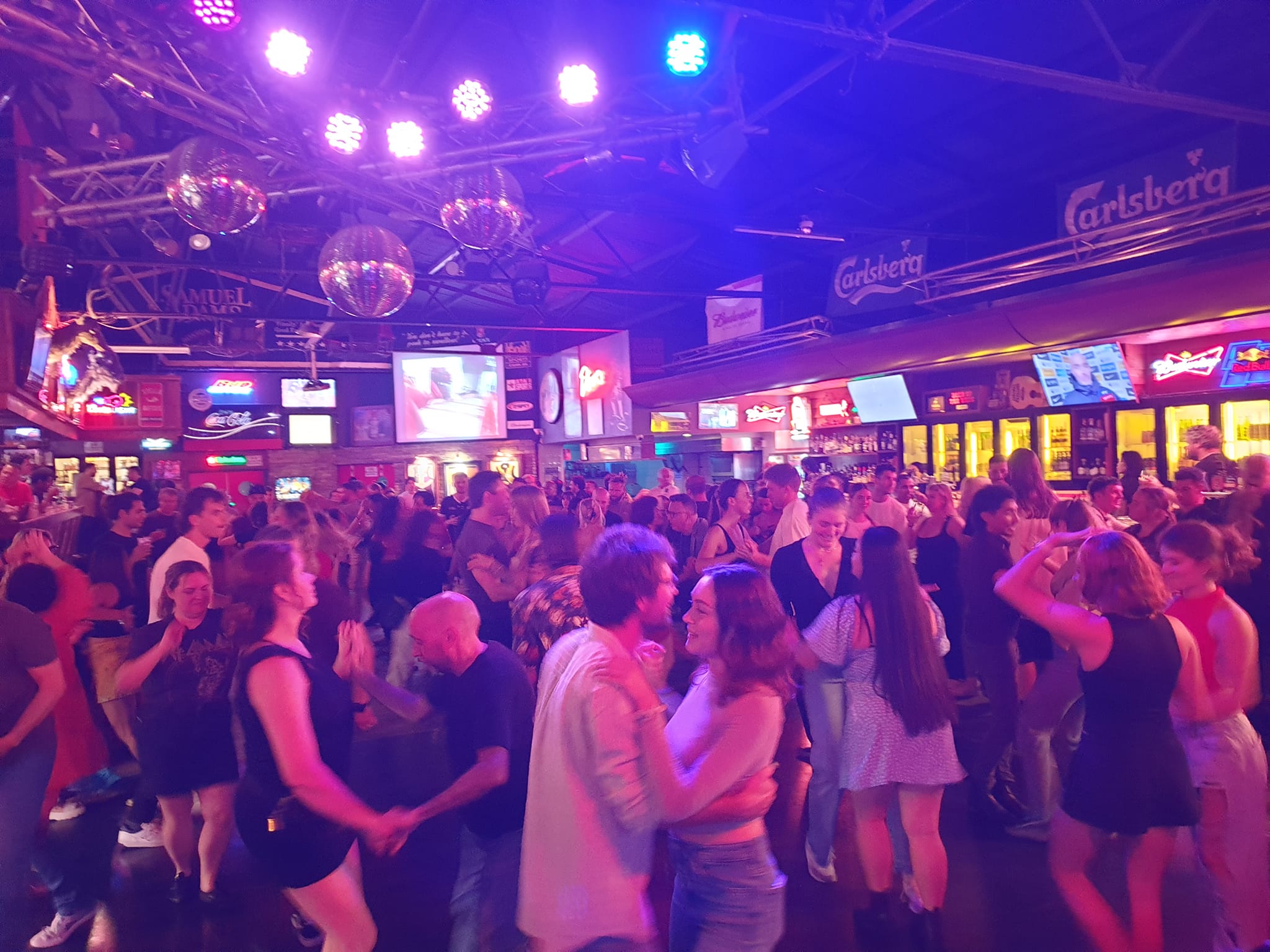 Havana Jam! Salsa at Mustang Bar!!