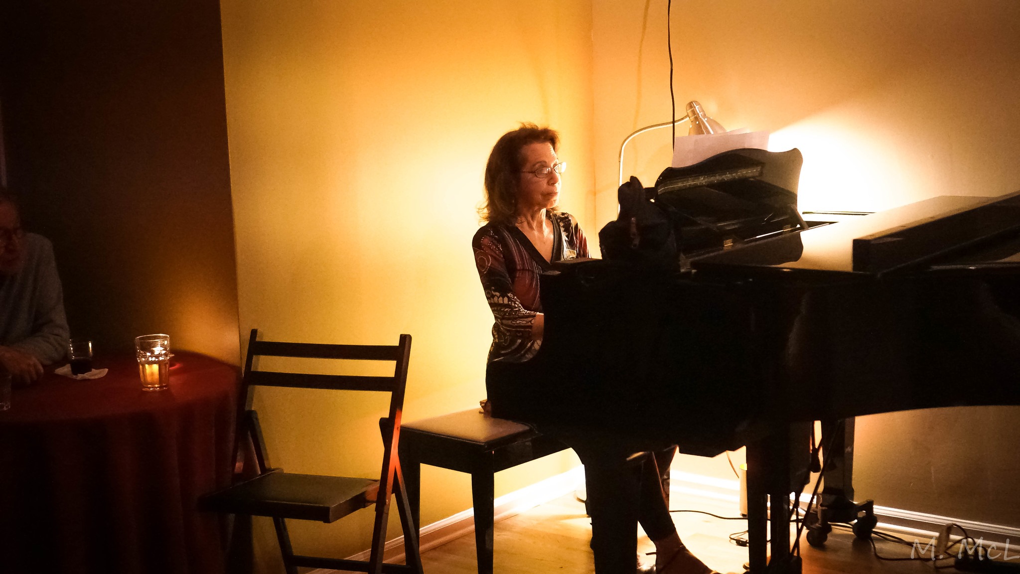 Agustin & Natalia DJ + class Tanguero pianists play cortinas