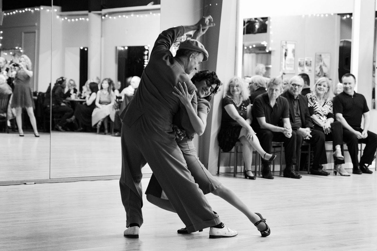 SPINS, Swivels & DIPS for Lindy Hoppers
