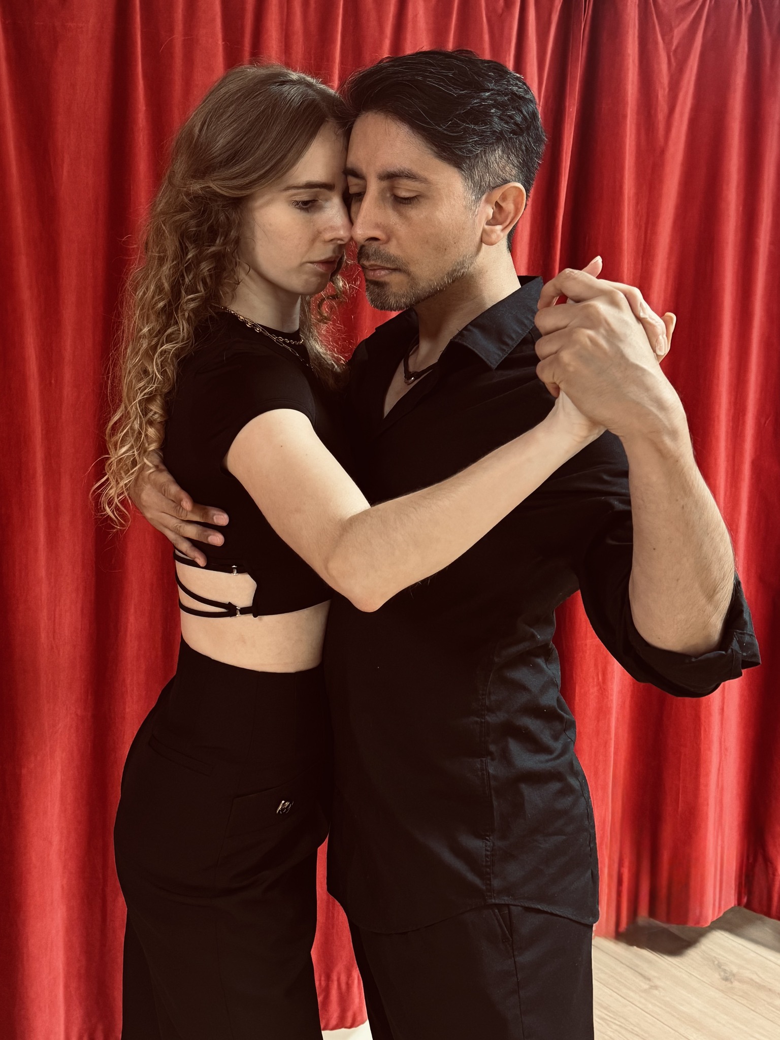New season - Intermediate tango classes 🤩