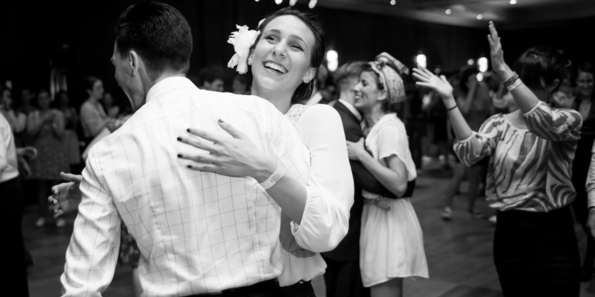 Lindy Hop (Level 2): 6-Count East Coast Swing