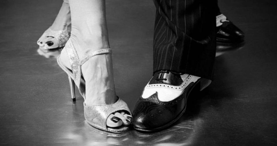 Clase especial de técnica de Tango: Usando el suelo.