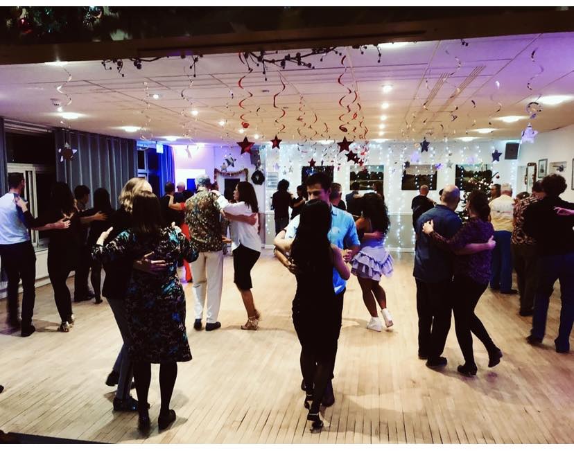 Salsa & Bachata party & lesson Oxford