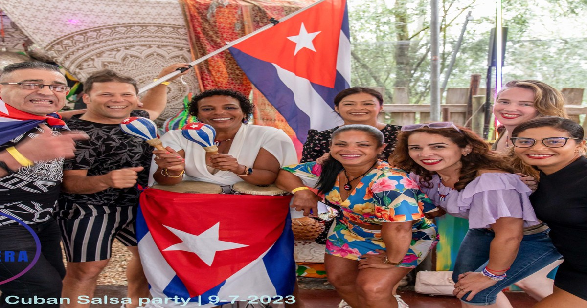 La Gozadera Cuban salsa party