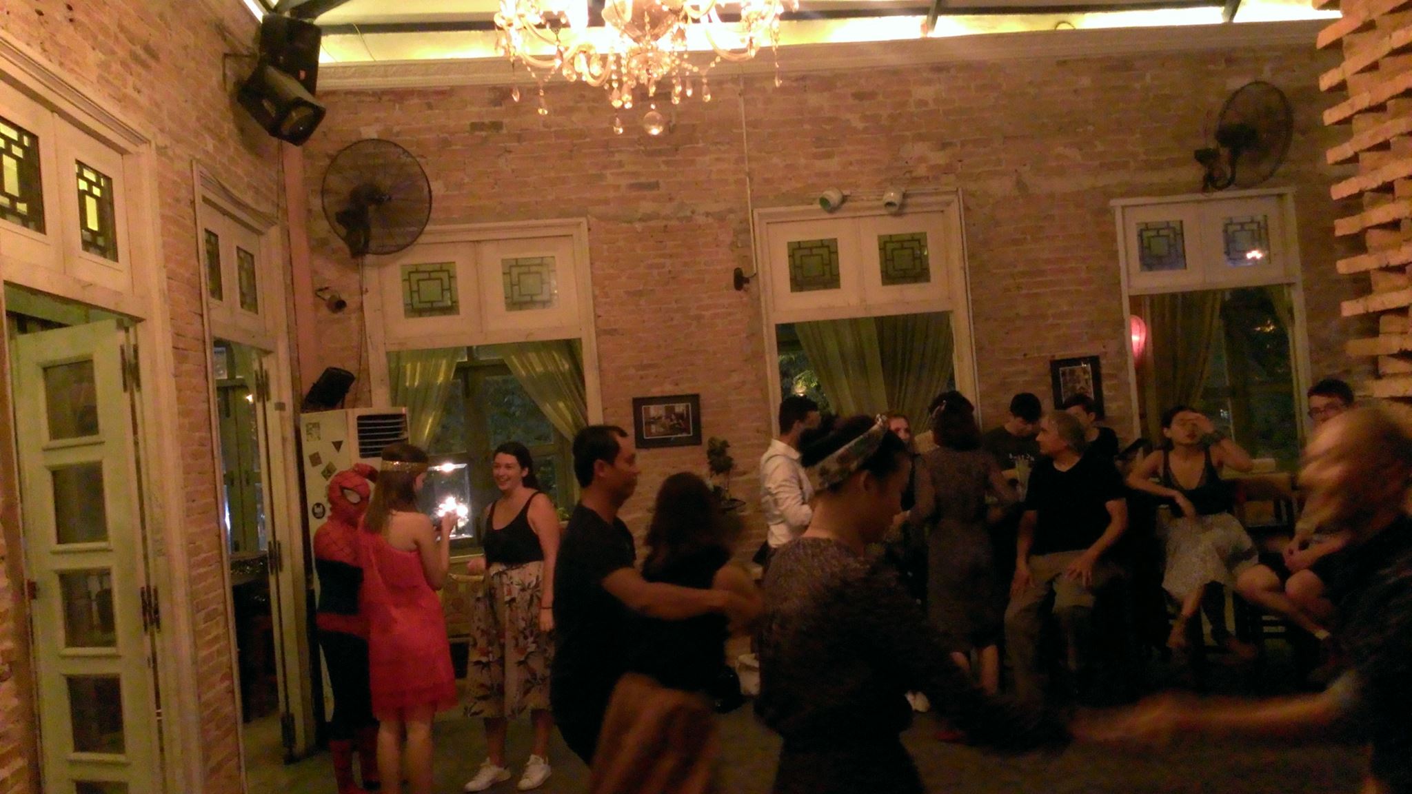 Basics to Swing Dancing class