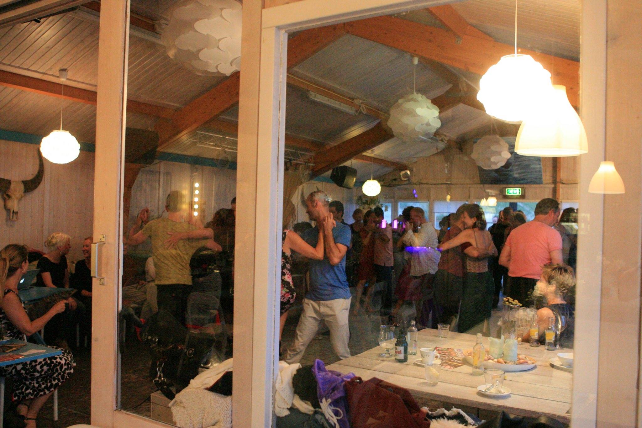 MILONGA LA CANTINA