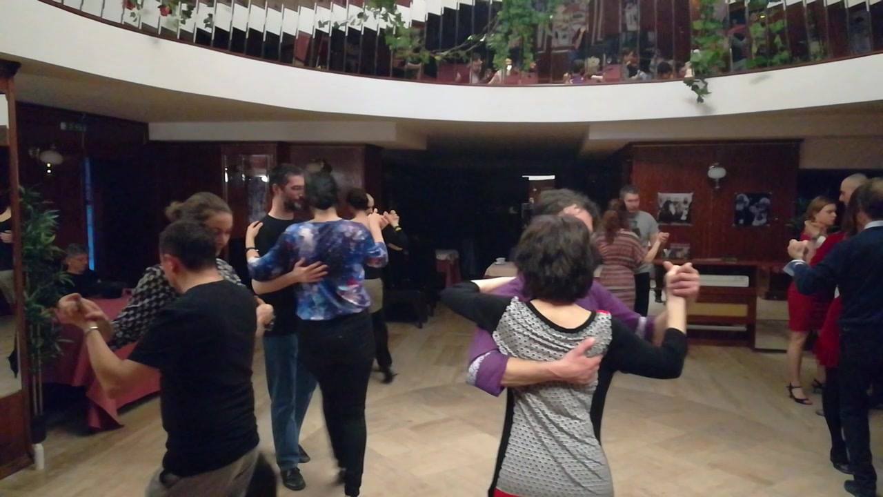 Cafe Dominguez Tango Practica
