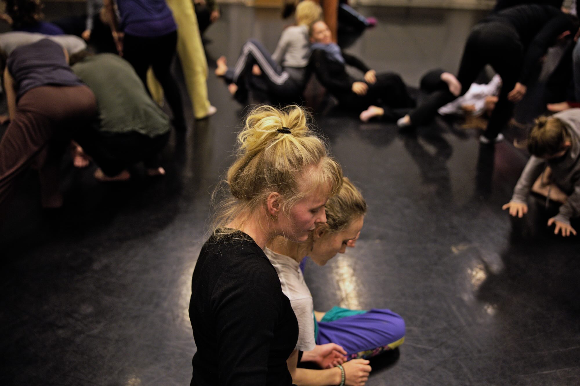Sunday Dances, w Andrew Wass, live Anna R x Martin B, Forsøgsstationen kl 15-18+