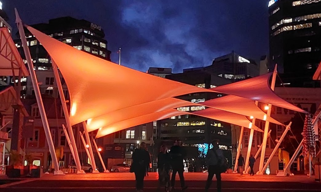 ST WeZouk SBZ. Free Valentine's nite. Dancing in the Moonlight