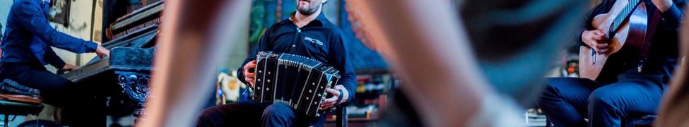 Live music from Buenos Aires: Milonga at GEC Casa Azafran!