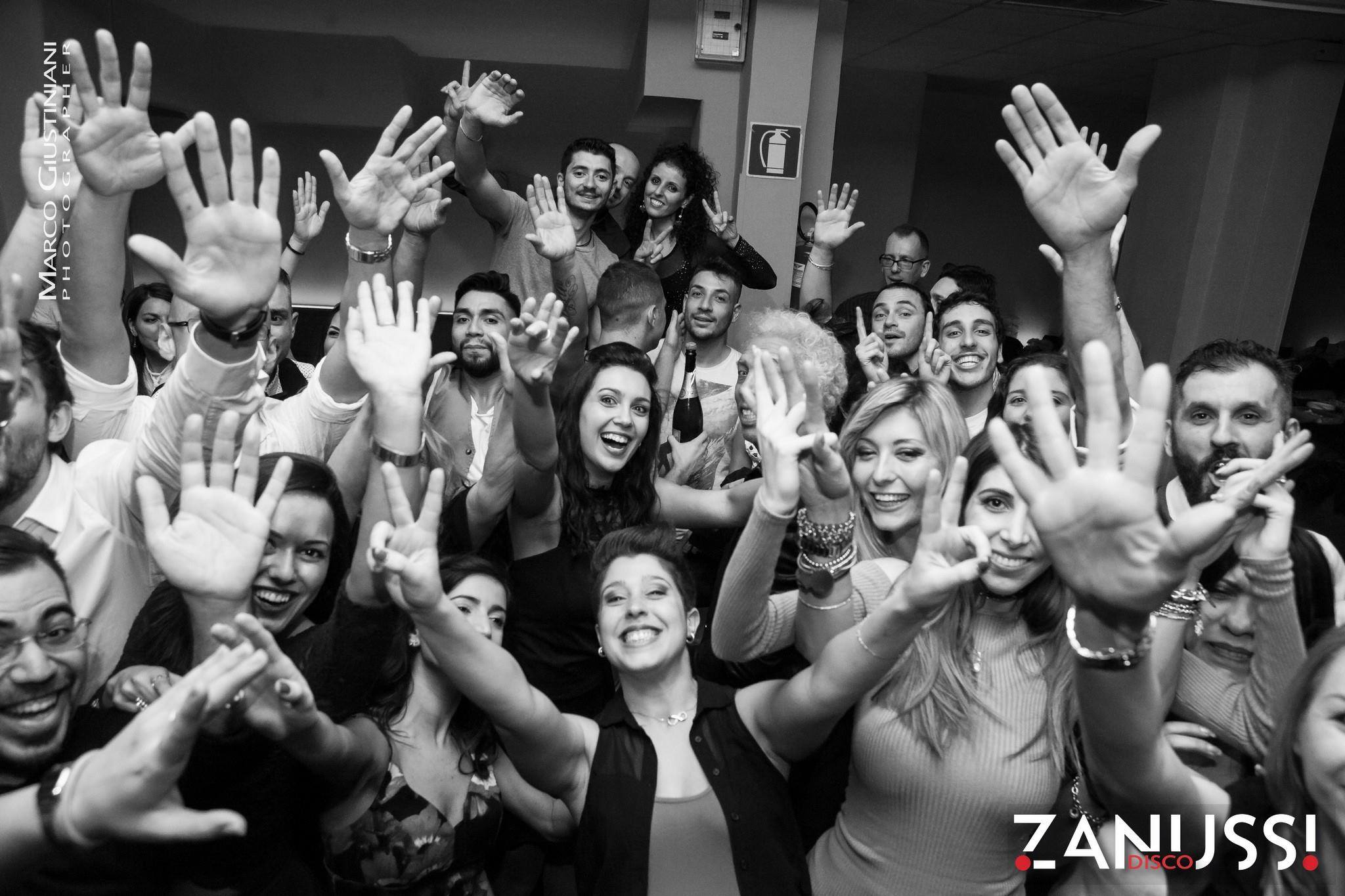 CORSO ESTIVO SALSA E BACHATA PRINCIPIANTI