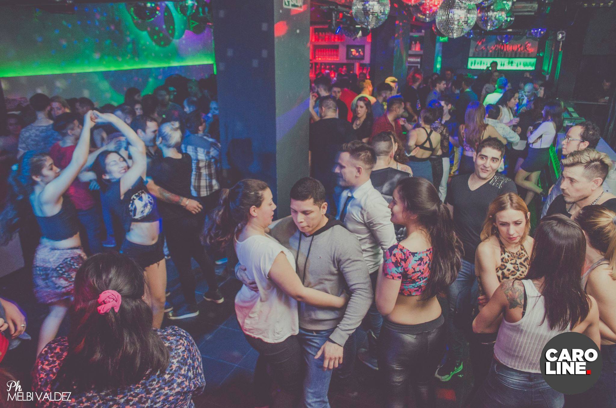 Miercoles de Caroline Bachata 10 08