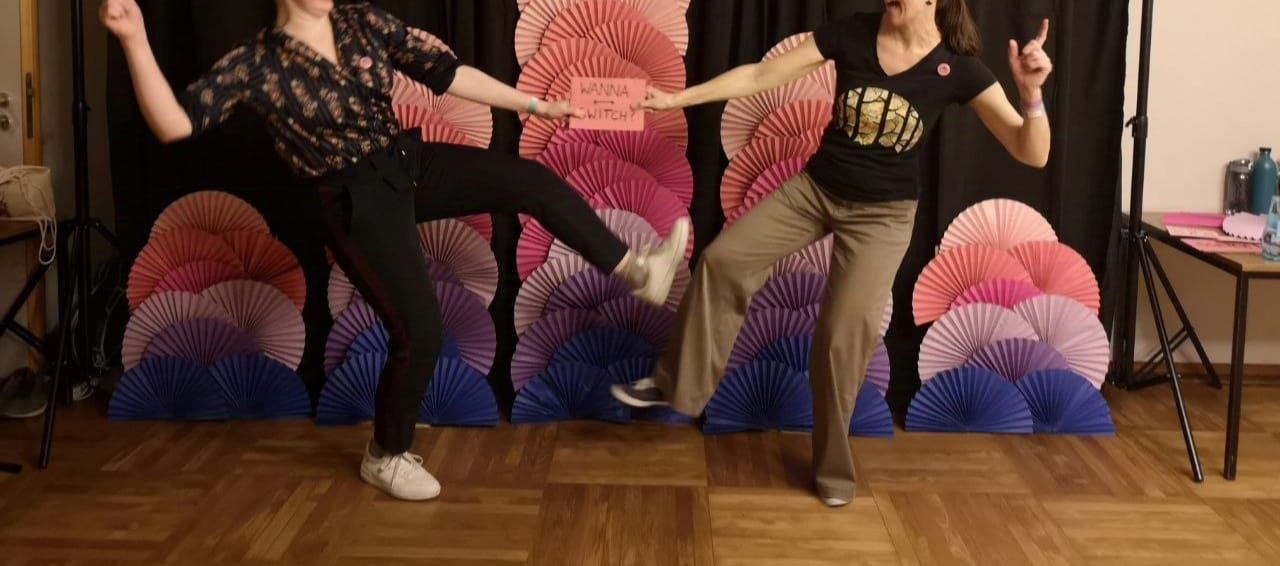 Lindy Hop Crashkurs intensiv für Anfänger*innen mit Johanna & Janka