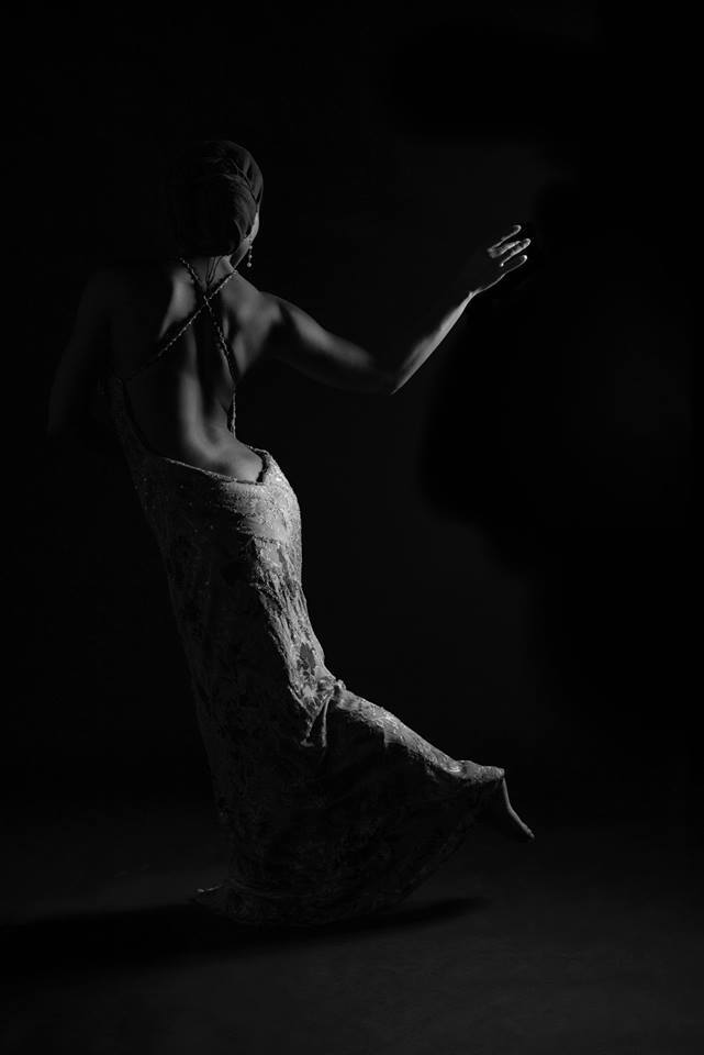 Livestream Class with Lauren Woods at 7pm