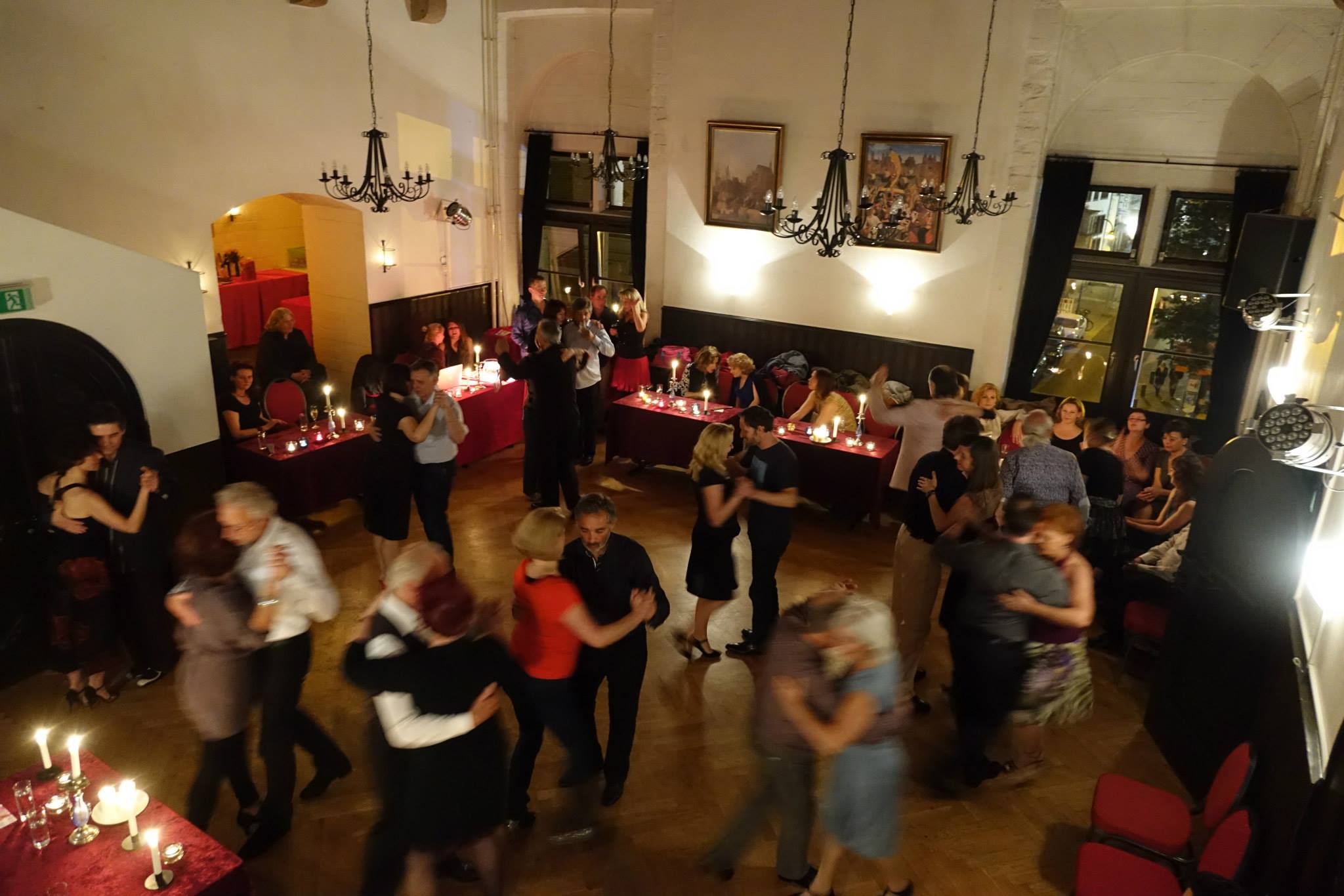 Praktika + Kerzen-Milonga in der Severinstorburg