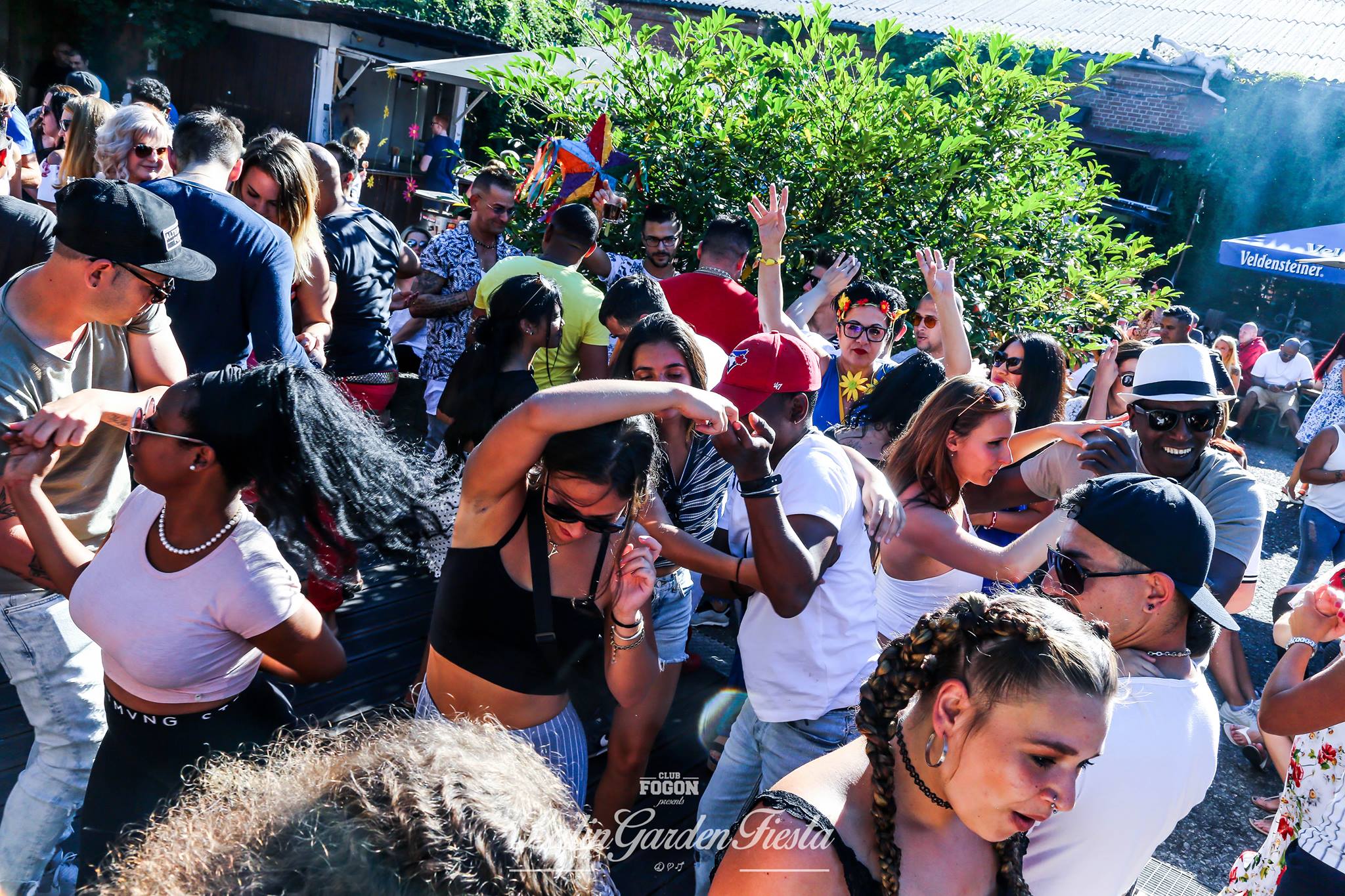 Latin Garden Fiesta . draußen tanzen!