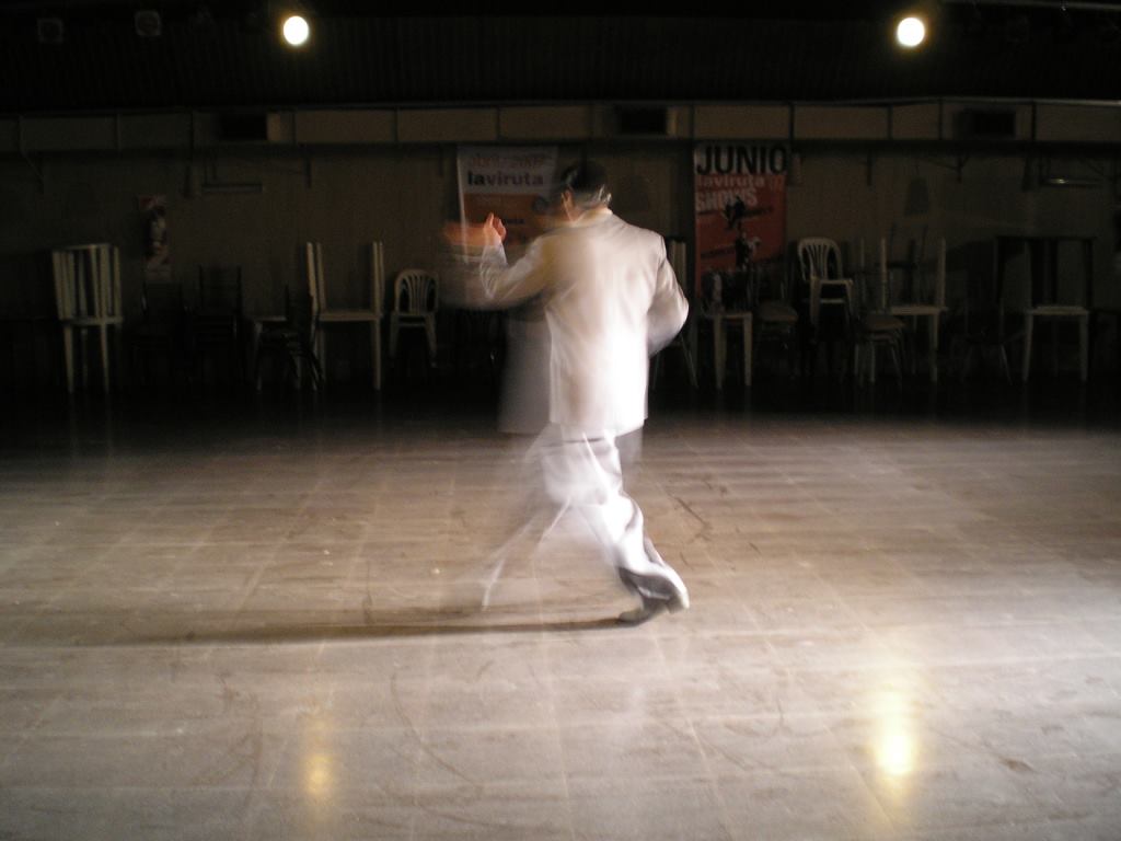 Argentine Tango Classes with Facundo Gil Jauregui