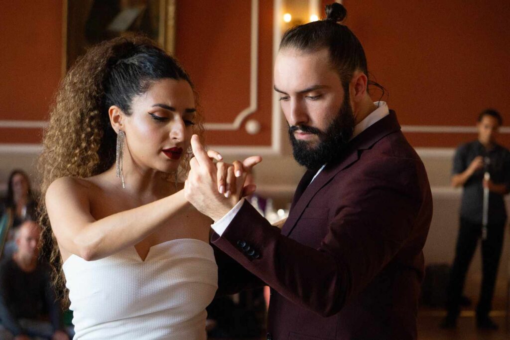Milonga z muzyką Re!Tango na żywo oraz pokazem Dilary i Malachaia w Radio Koszalin
