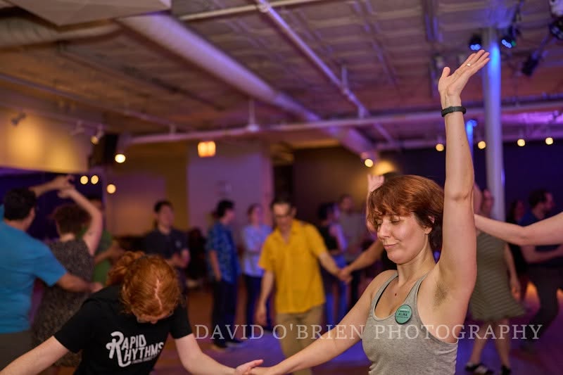 Fizz Swing Dance