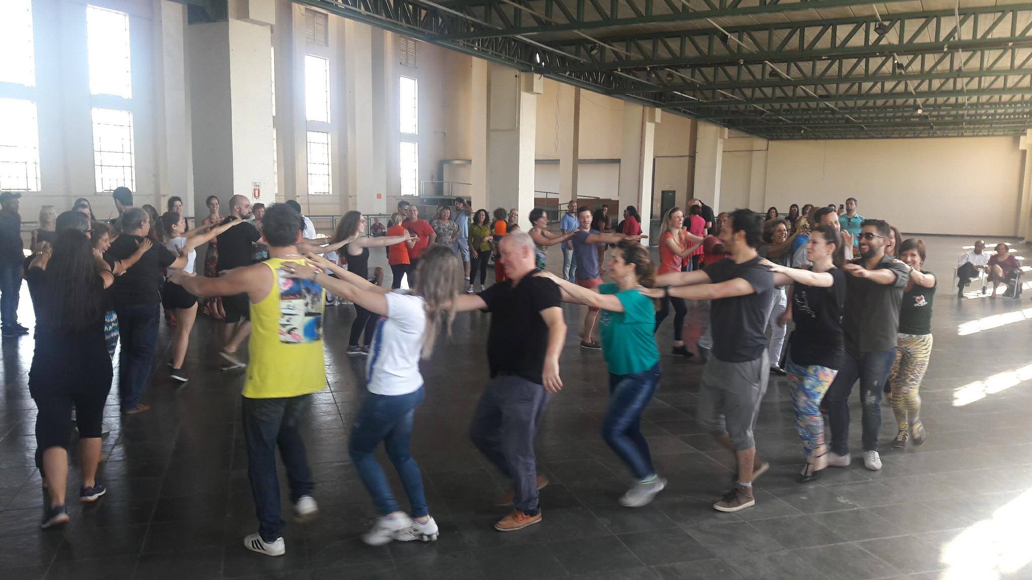 Salseando e Bachateando - Edição especial