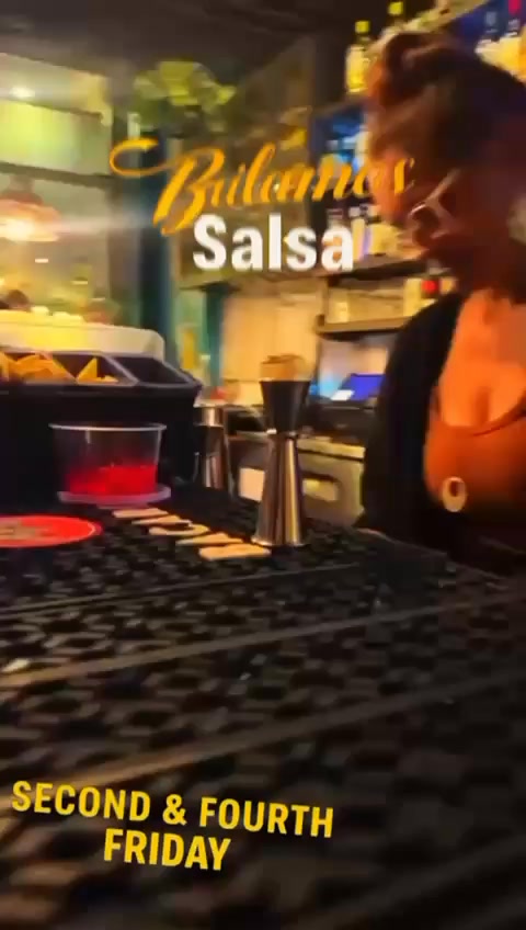 Bailamos Salsa Social