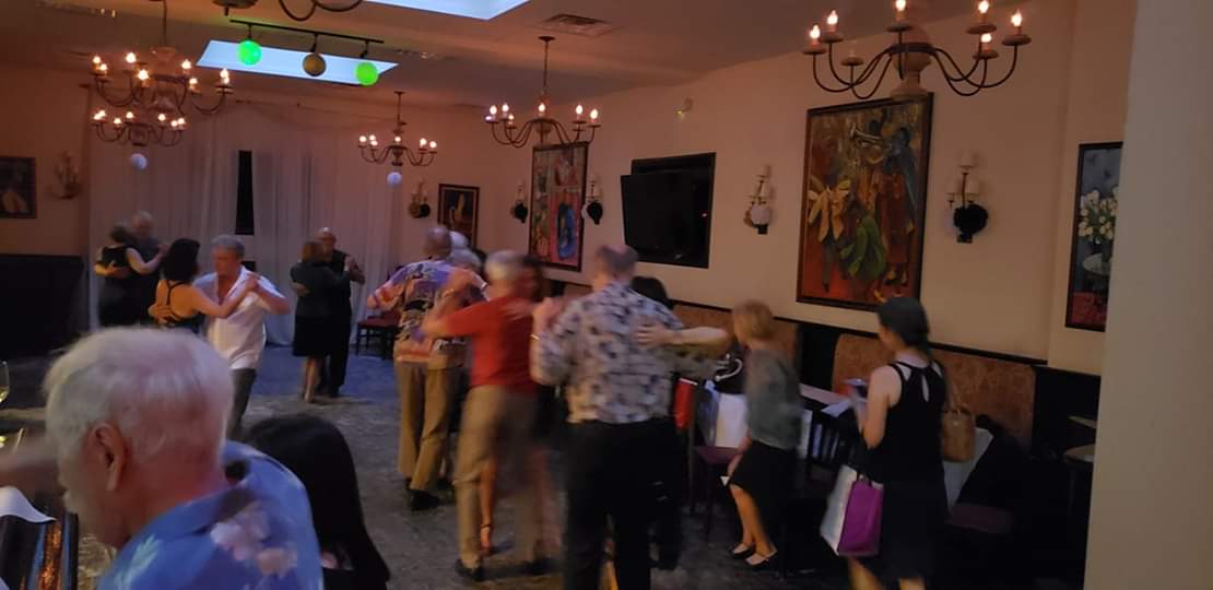 Tango On Tues @ Alvins