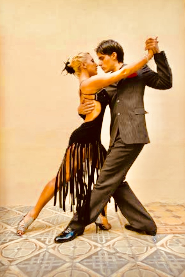 NUOVO corso di Tango & Folklore Argentino