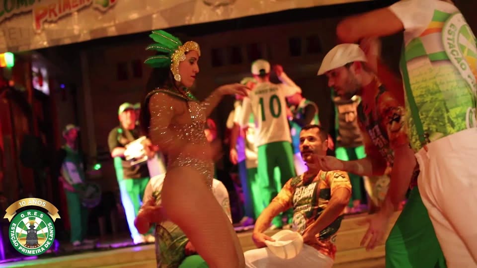Viernes de Samba! Invitado: GRES Auténticos de Bahía BA
