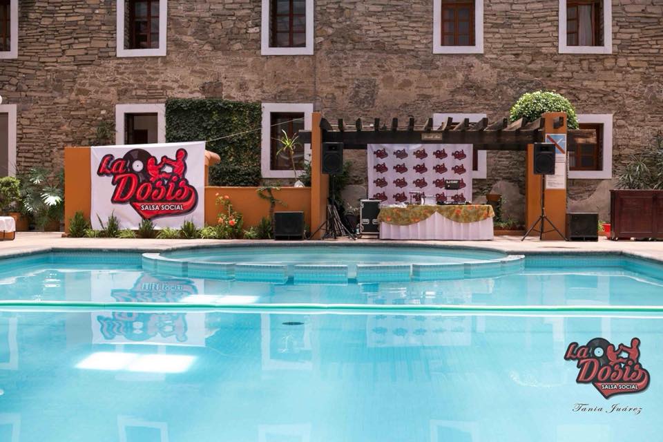 POOL PARTY