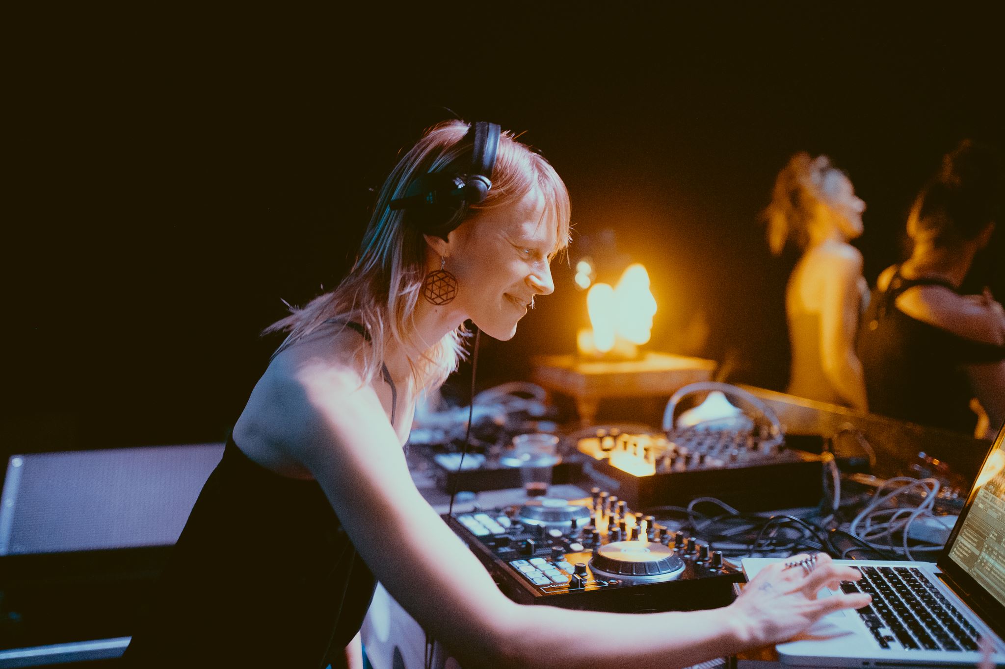 ∞ Ecstatic Dance Gent ∞ Caroline S'Jegers ∞ Dok Noord