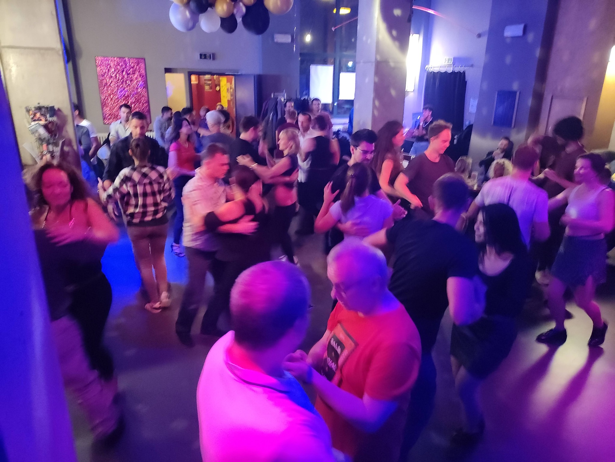Salsa Social Club Übungsparty