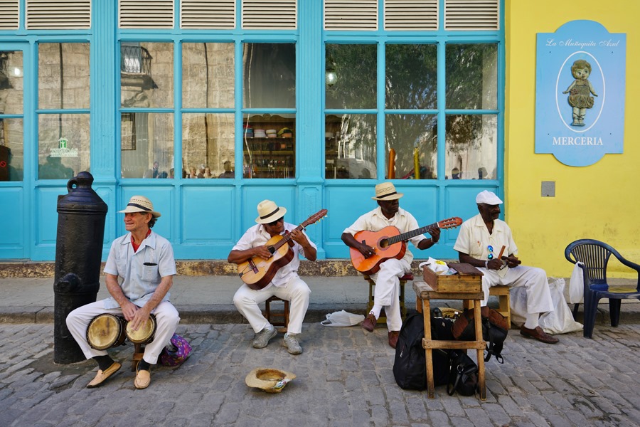 Bal Latino à La Villette !
