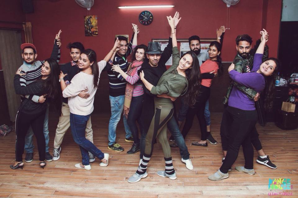 Bailando Thursdays in Rajouri