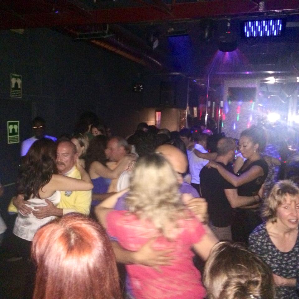 KIZOMBA TRADICIONAL PACO MORENO.