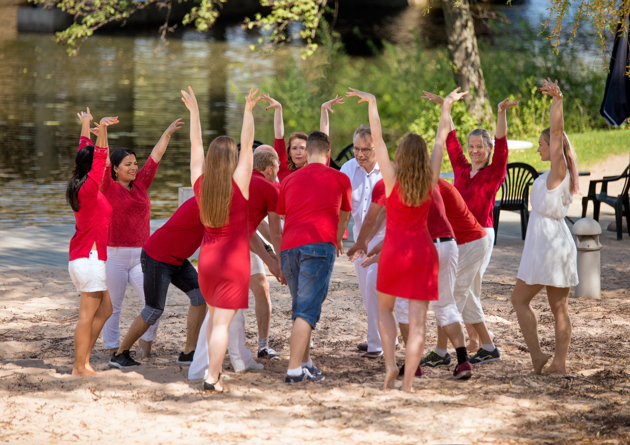Drop-in: Salsa Rueda hos Dansarna