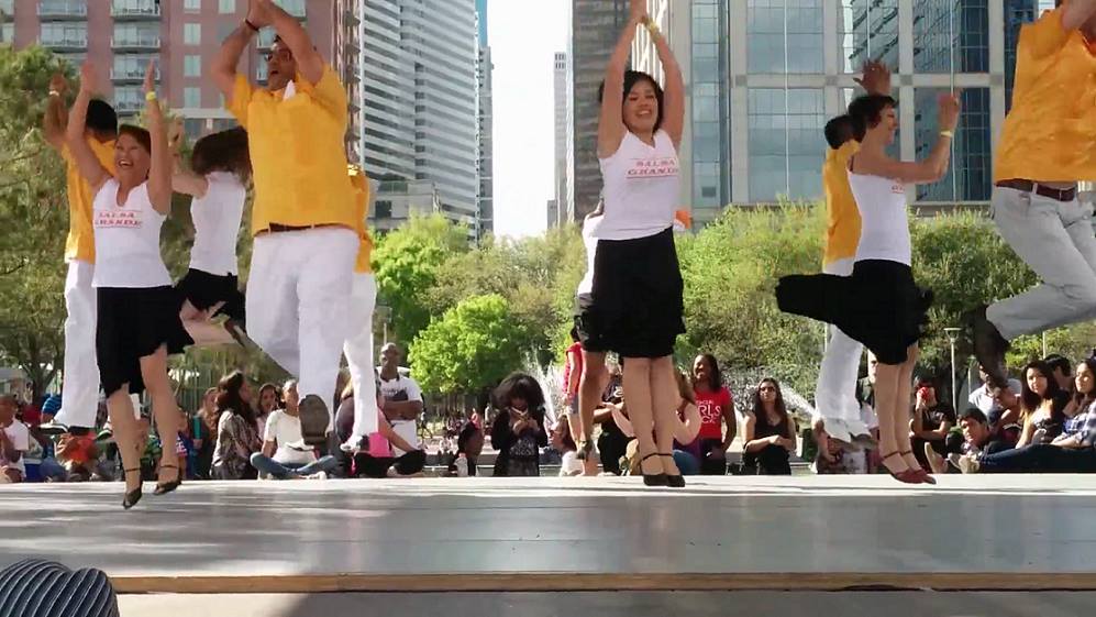** SALSA RUEDA WEEKEND! ** (Nov. 7 & 8th Workshops)
