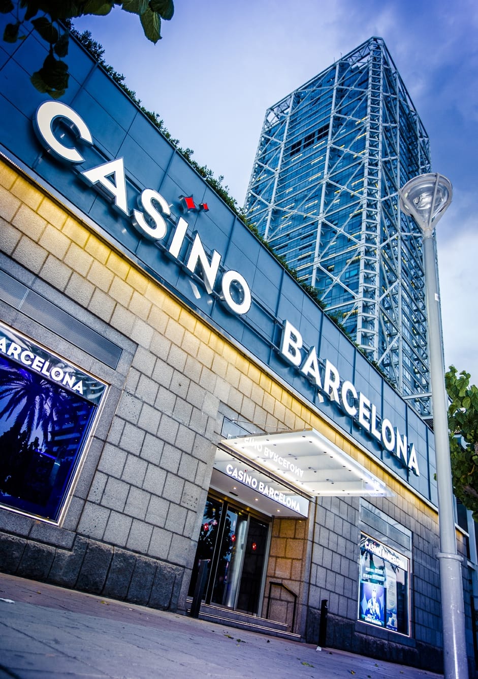 Salsa Mondays at Casino Barcelona