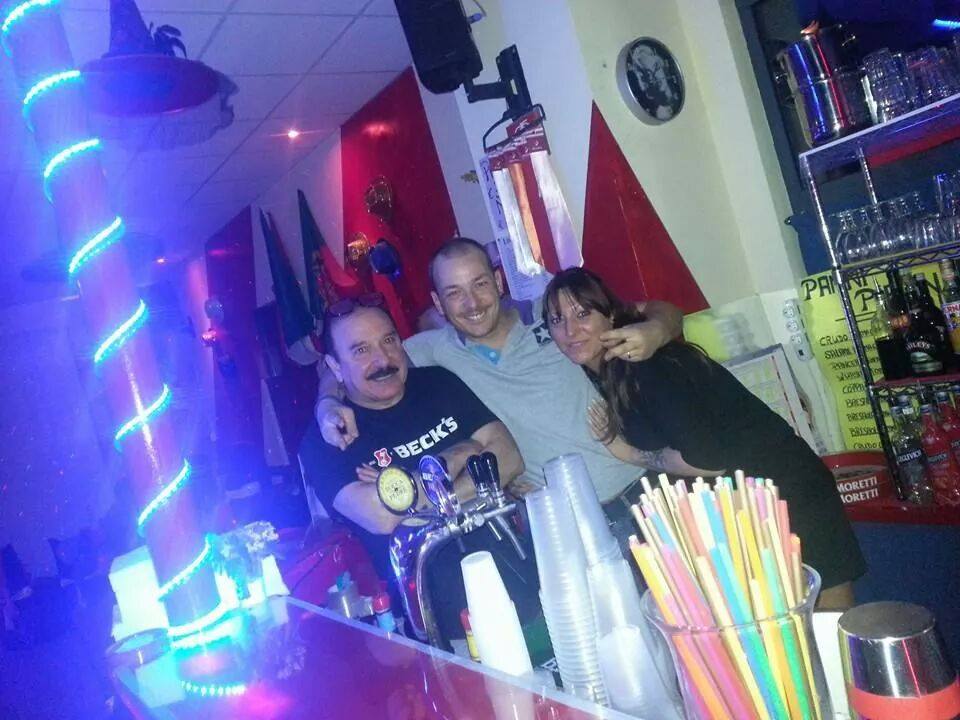 Bailando..........latino....