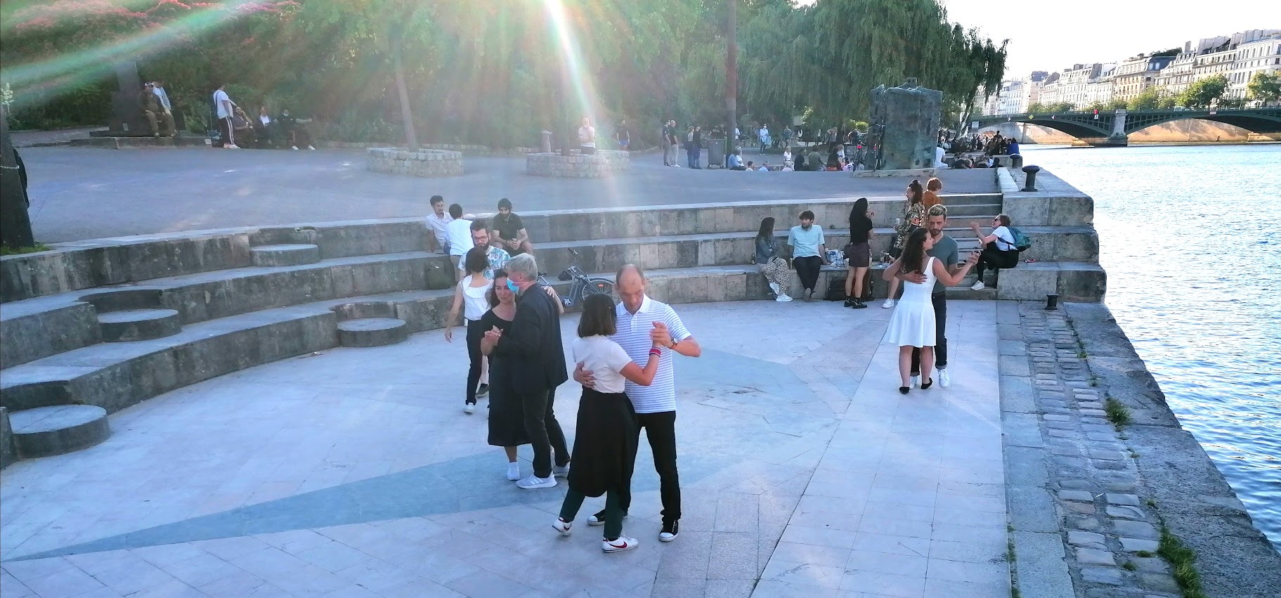 Quai de Seine cours de swing alvéole zéro