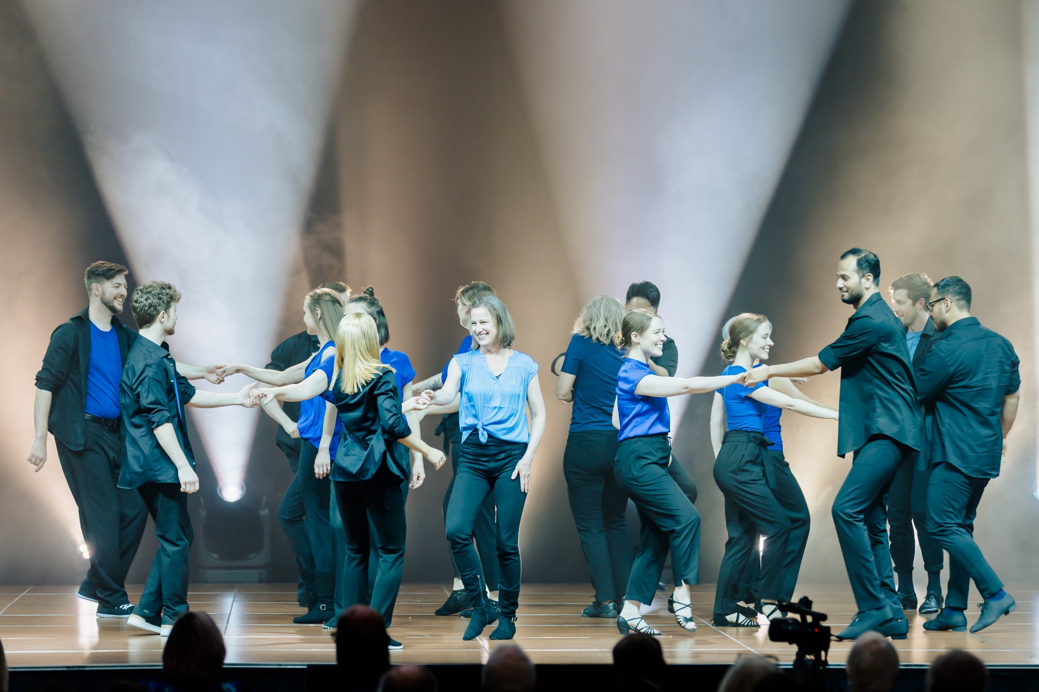 Intermediate West Coast Swing