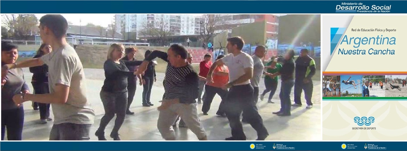 Salsa y Bachata en el parque Chacabuco